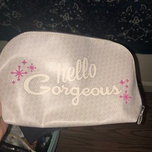 Benefit hello Gorgeous beauty bag